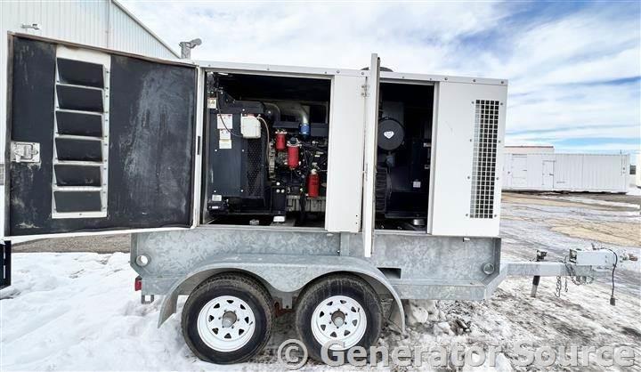 CAT 150 kW - JUST ARRIVED Dieselgeneraattorit