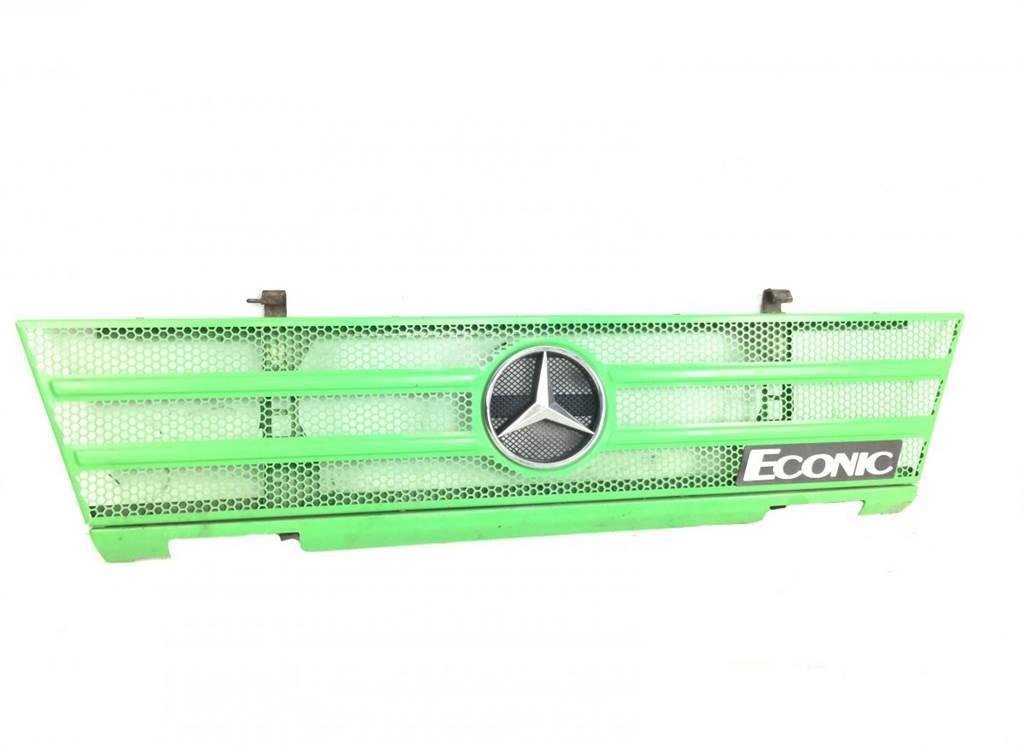 Mercedes-Benz Econic 2628 Ohjaamot ja sisustat