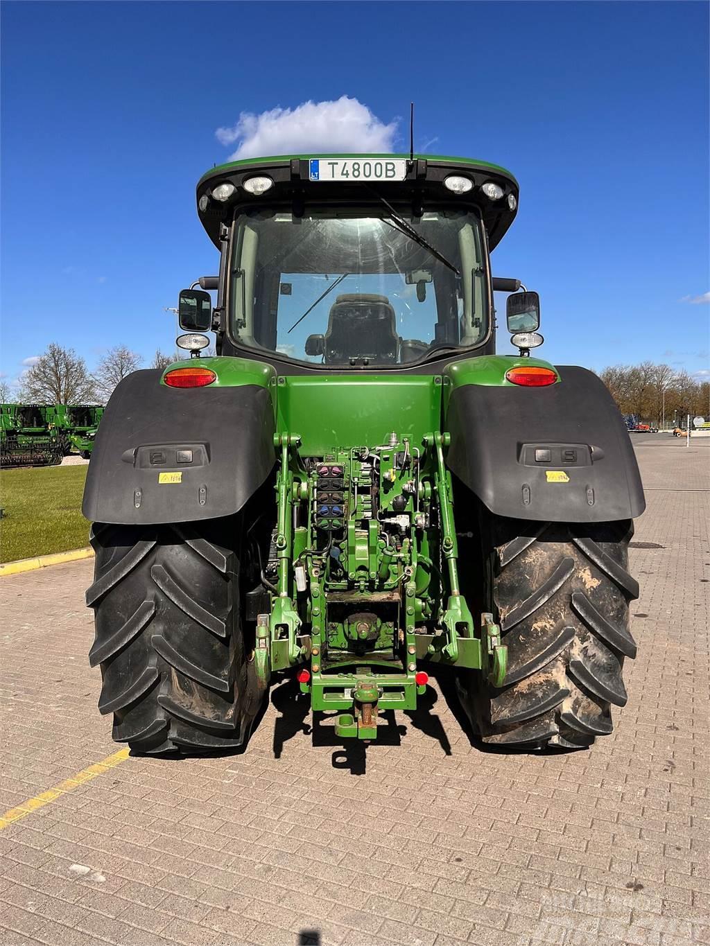 John Deere 8345R Traktorit