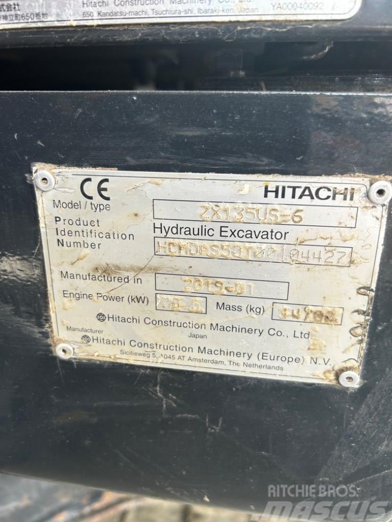 Hitachi ZX 135 US-6 Telakaivukoneet