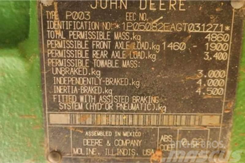 John Deere 5082E Traktorit