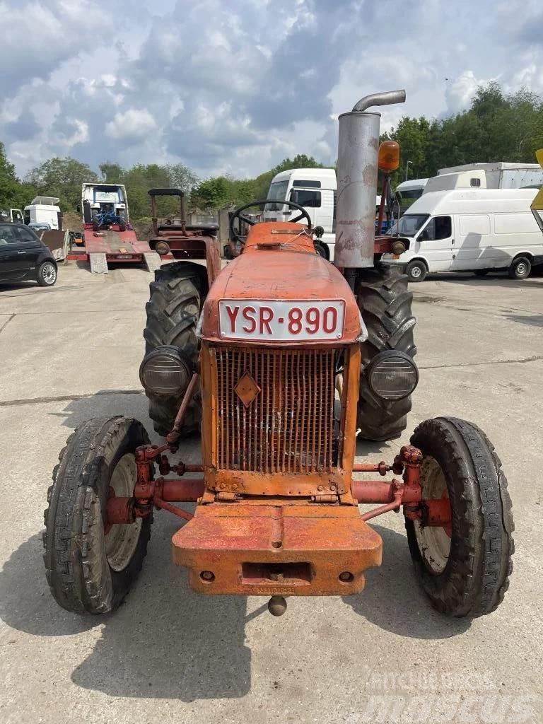 Renault SUPER 7 Traktorit