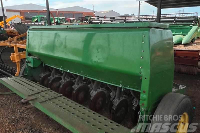 John Deere JD Wheat Planter 3m Muut kuorma-autot