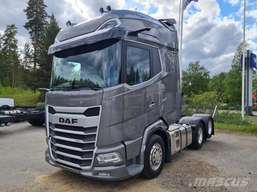 DAF XG+ 530 FTS 6x2 Vetopöytäautot