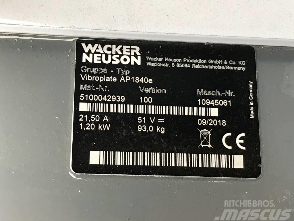 Wacker Neuson AP1840e Tärylevyt