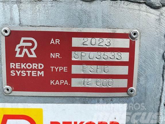 Rekord 12000 Liter Gjødselvogn Lannoitteenlevittimet