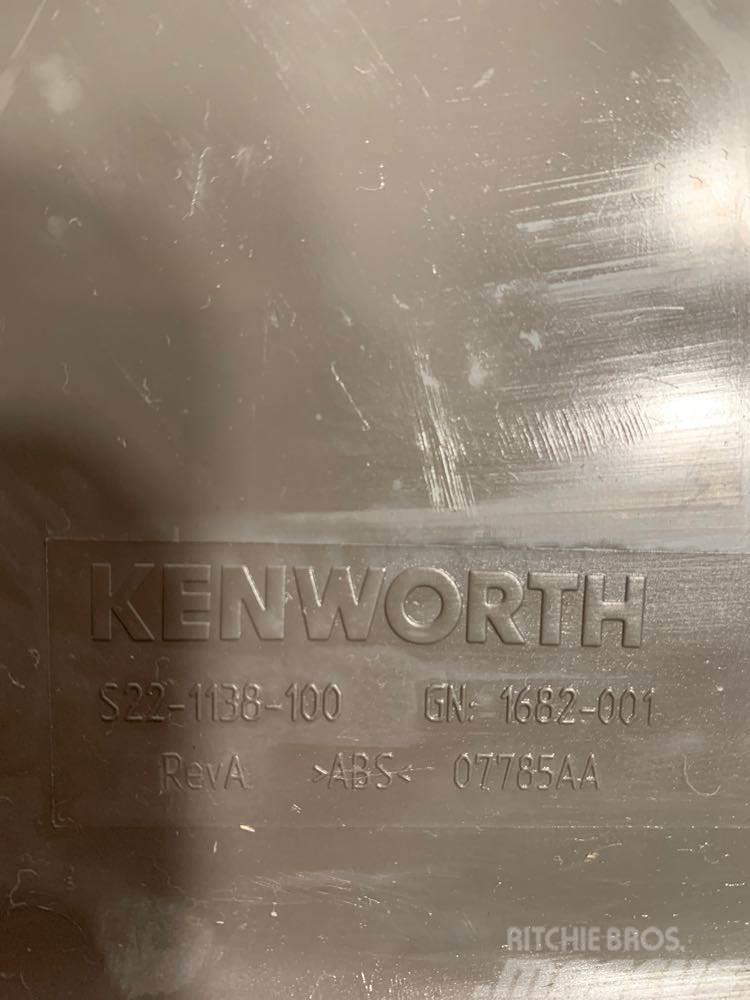 Kenworth T800 Muut