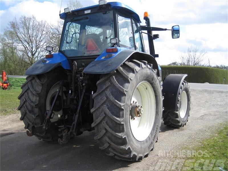 New Holland TM190 Traktorit