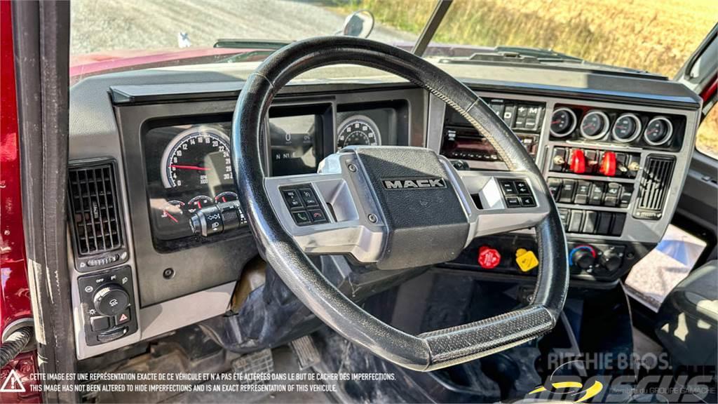 Mack ANTHEM 10 WHEEL DUMP TRUCK Vetopöytäautot