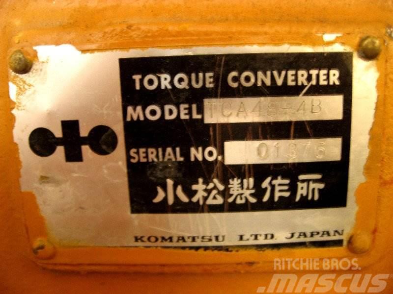 Komatsu HD325-3 Getriebe Muut