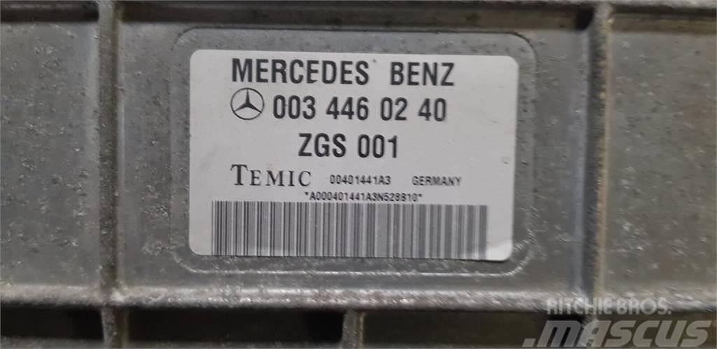 Mercedes-Benz OM 501 LA, EURO 5 , 440hp Sähkö ja elektroniikka