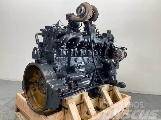 Komatsu S6D125-1 Moottorit