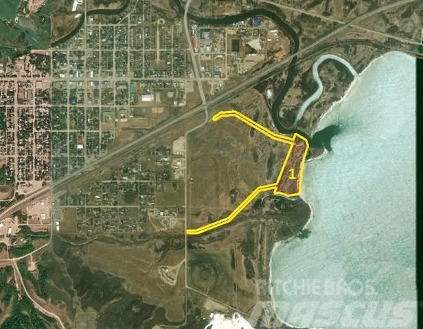 Fort Qu'Appelle SK 18.03+/- Title Acres Future Developm Muut koneet