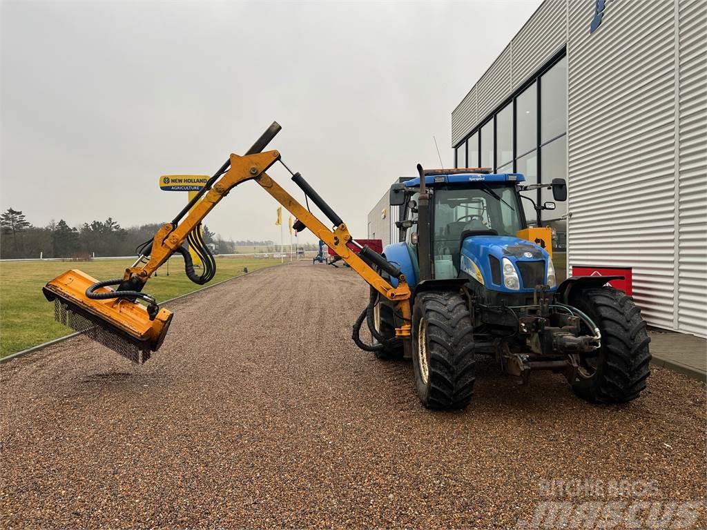 New Holland T6070 PLUS Traktorit