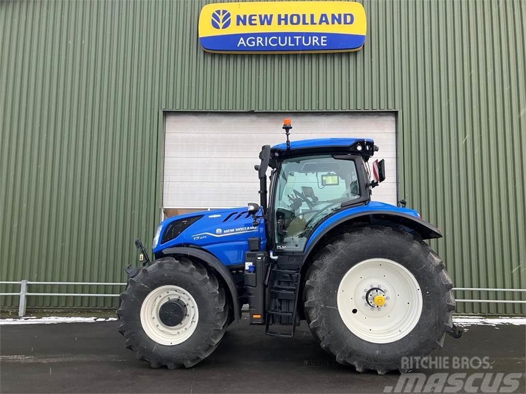 New Holland T7.270AC NG Traktorit
