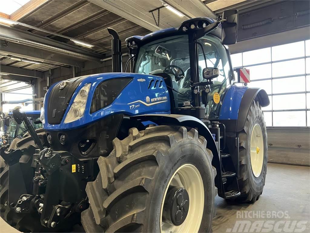 New Holland T7.300 AC NEW GEN Traktorit