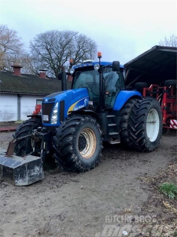 New Holland T8050 TG Traktorit