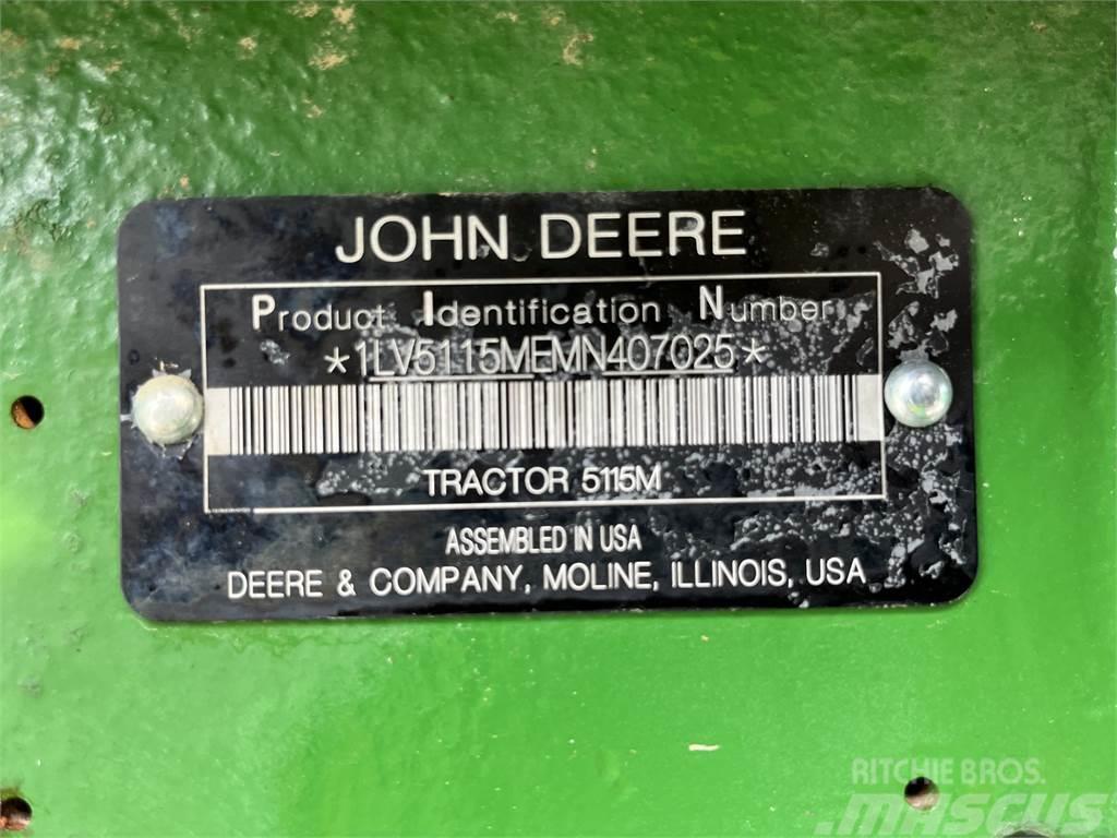 John Deere 5115M Traktorit