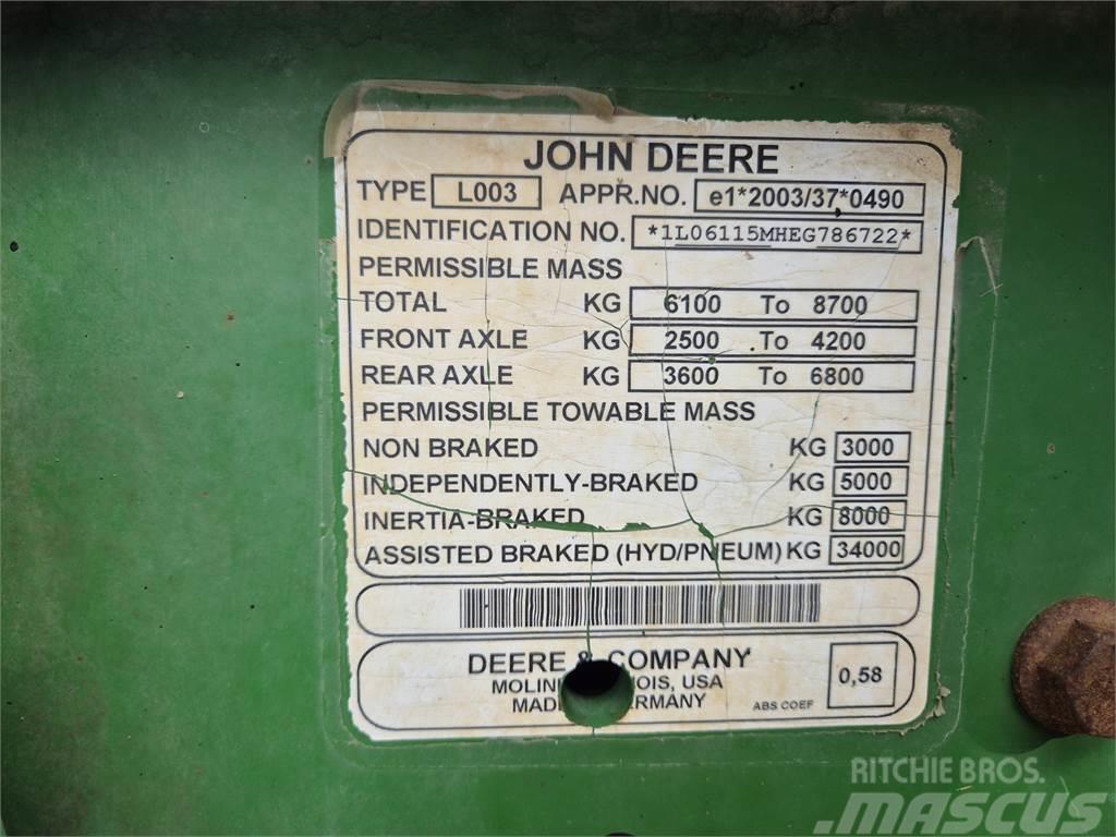 John Deere 6115M Traktorit