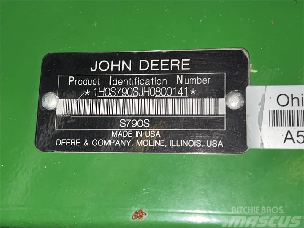 John Deere S790 Leikkuupuimurit