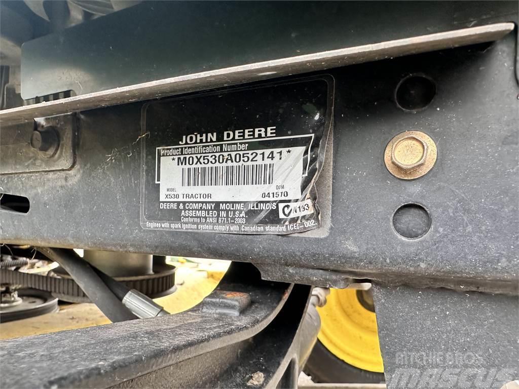 John Deere X530 Taajamatraktorit