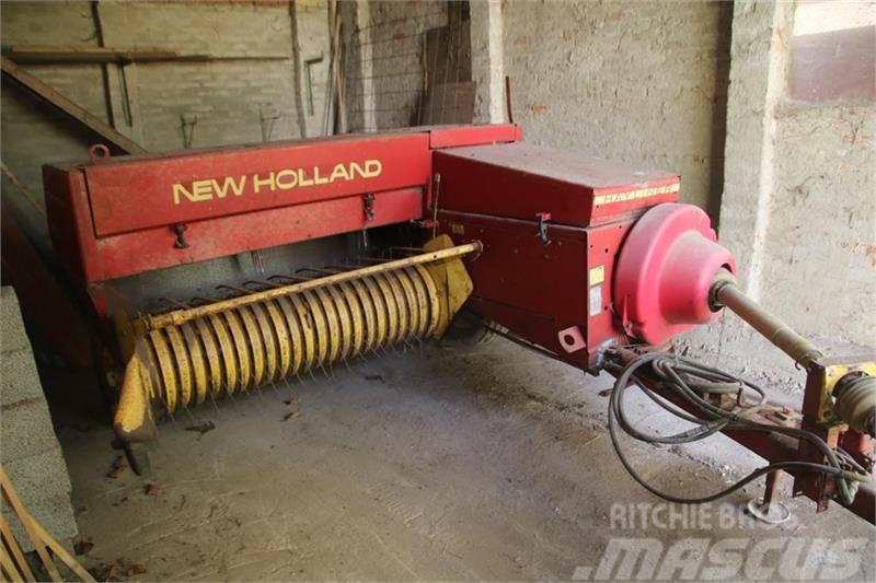 New Holland 376 småballepresser Muut maatalouskoneet