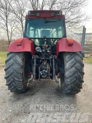 Case IH CS 150 (17500 € Netto) Traktorit