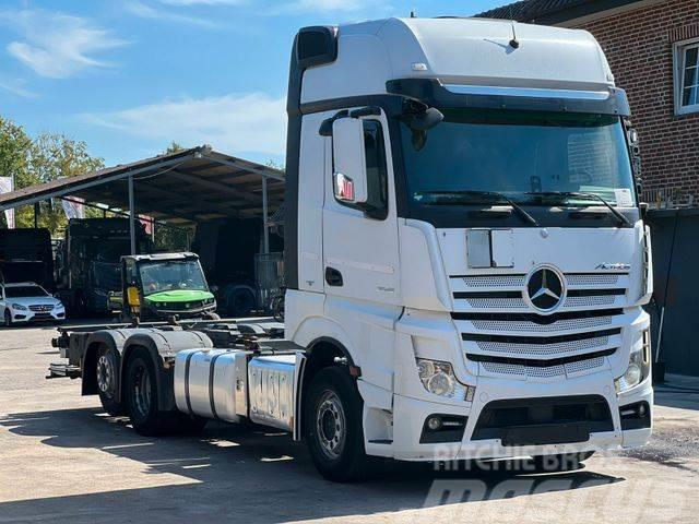 Mercedes-Benz Actros 2545 6x2 Chassis Cab trucks