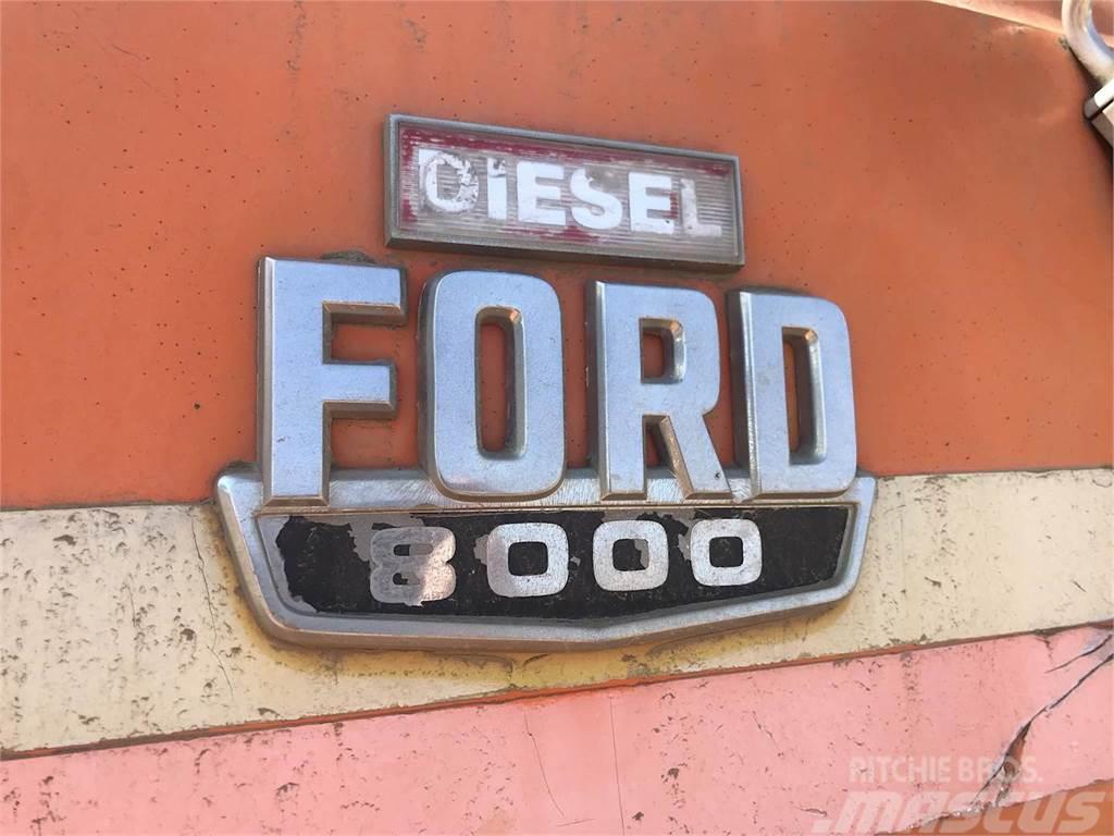 Ford 8000 Sora- ja kippiautot