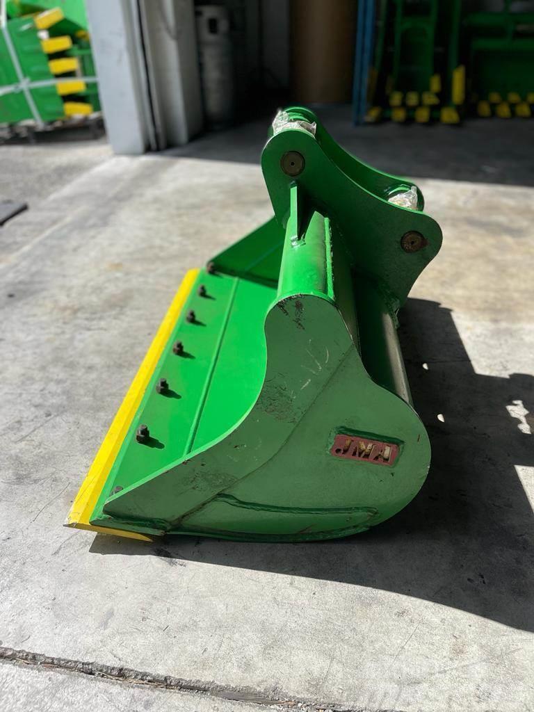 JM Attachments JMA Ditching Clean up Bucket 39" Cater Buckets