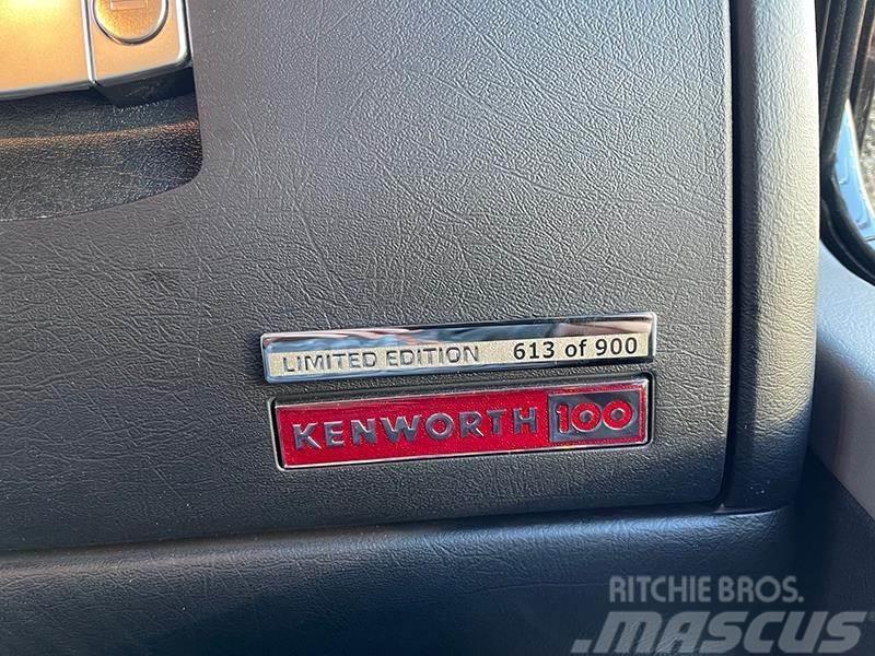 Kenworth W900L Vetopöytäautot