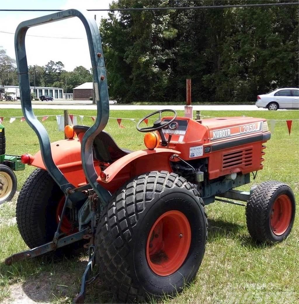 Kubota L2050 Traktorit