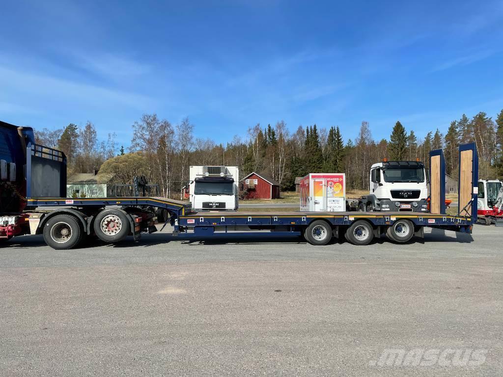 MAC 3 aks puoliperä lavetti Muut