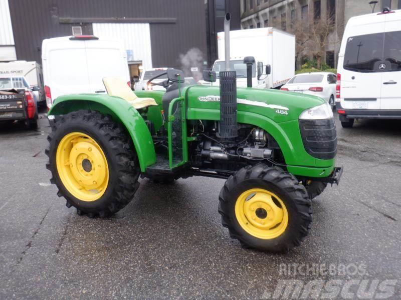 John Deere 484 Traktorit