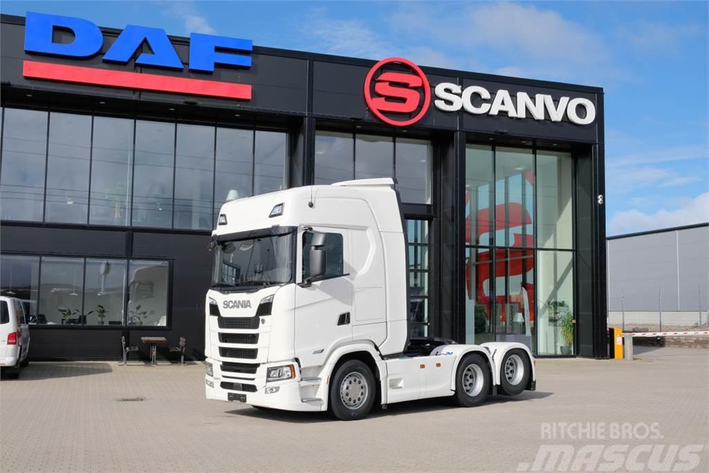 Scania S 500 6x2 dragbil med 2950 mm hjulbas Vetopöytäautot
