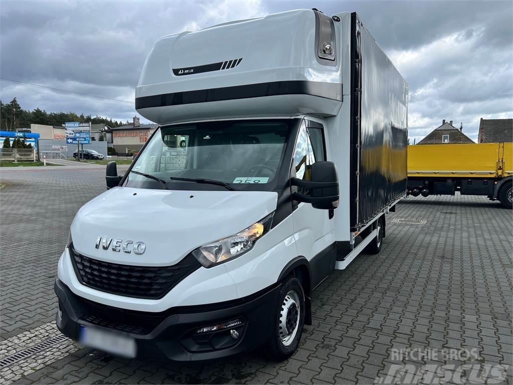Iveco Daily 35S18 Car Tarpaulin 10 euro pallets Curtain Flatbed / Dropside trucks