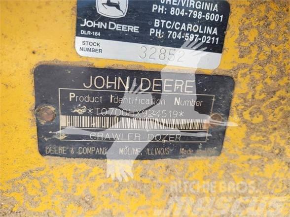 John Deere 700H LGP Telaketjupuskutraktorit