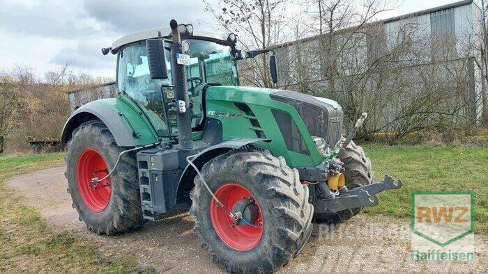 Fendt 824 Traktorit