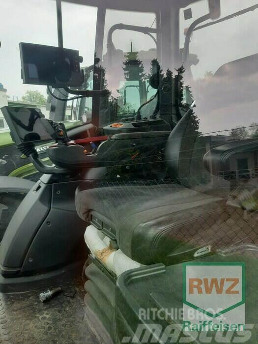 Valtra T215D Schlepper Traktorit