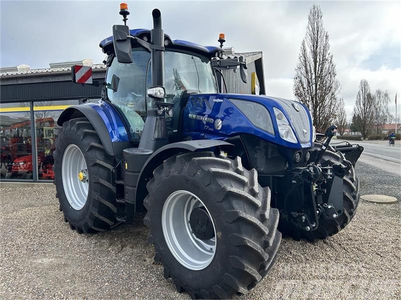 New Holland T7.300 AC DEMO Traktorit