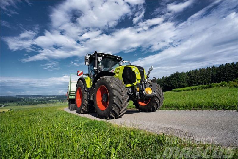 CLAAS ARION 650 CIS+ Traktorit