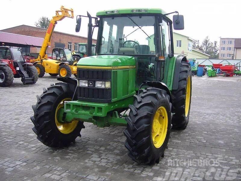 John Deere 6400 Traktorit