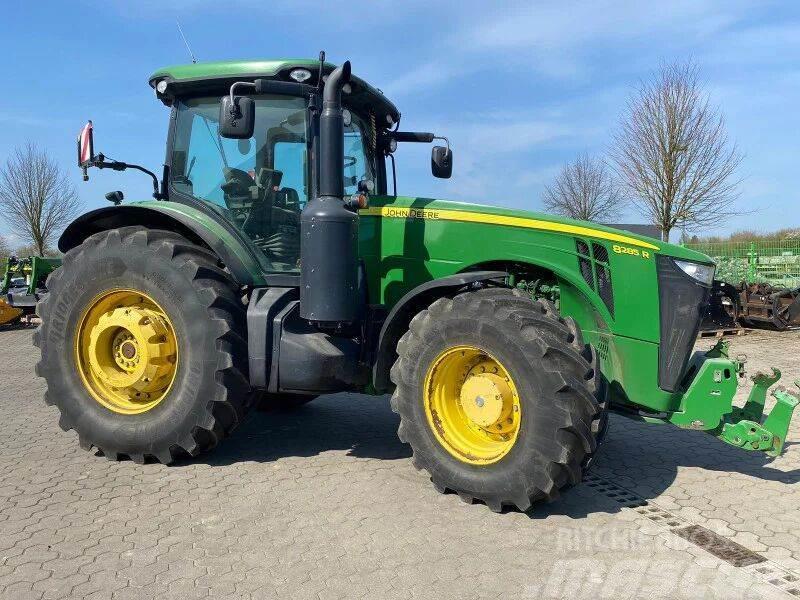 John Deere 8285R Traktorit