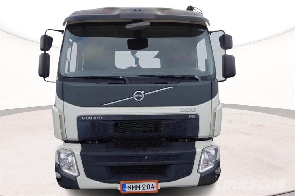 Volvo FE320 6X2*4 Nosturiautot