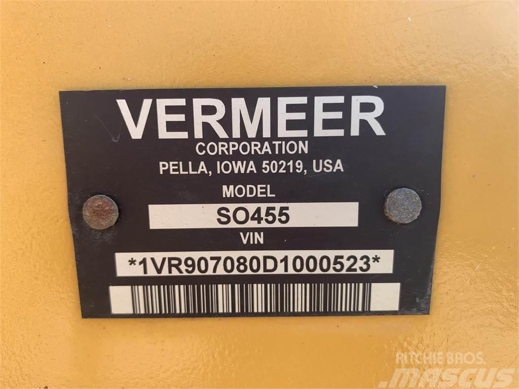 Vermeer RTX550 Trenchers