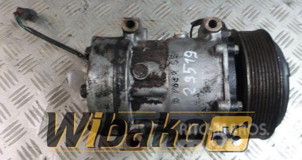 Volvo Air conditioning compressor Volvo D12 B709AS6 Moottorit
