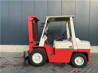 Nissan UF03A35T