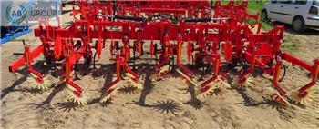 AB Group Inter-row cultivator foldable 7/Hackmaschine