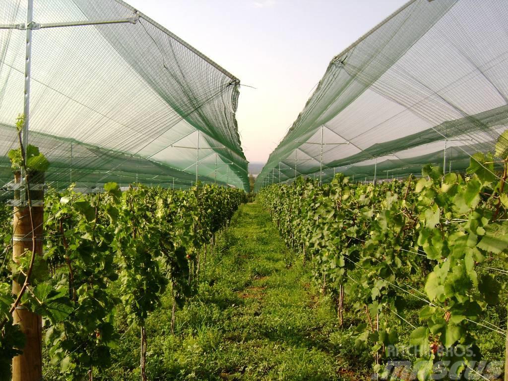 Megas Zaštita vinograda od tuče L2000 Tarvikkeet viininviljelyyn