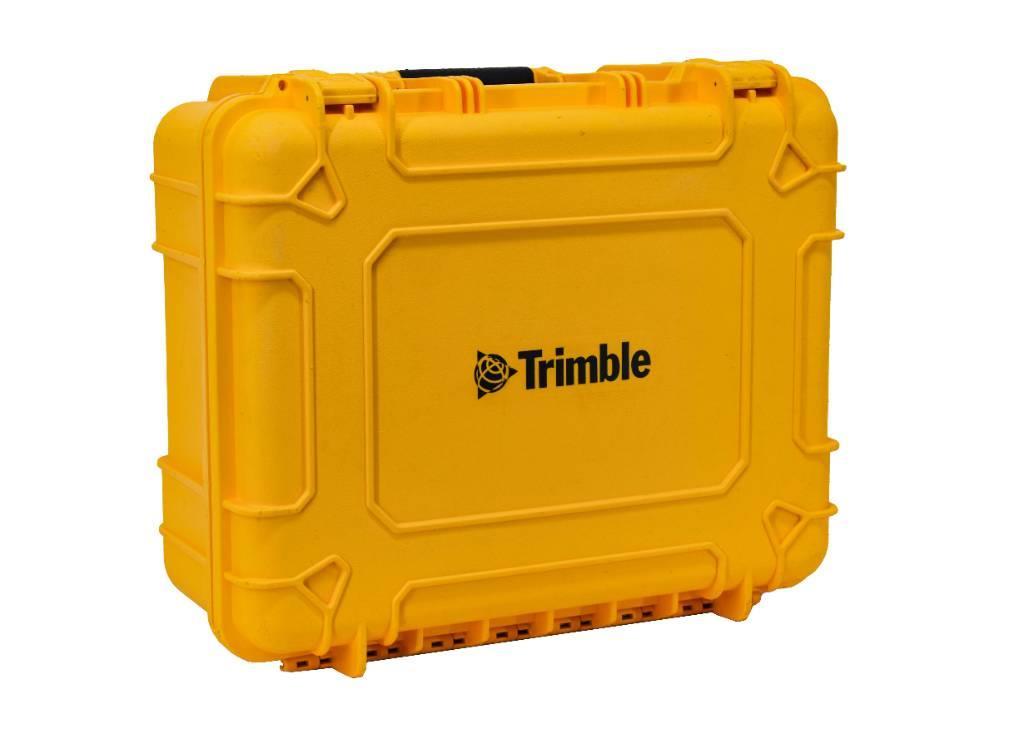 Trimble Single R8 Model S 410-470 MHz GPS Base Station Kit Muut